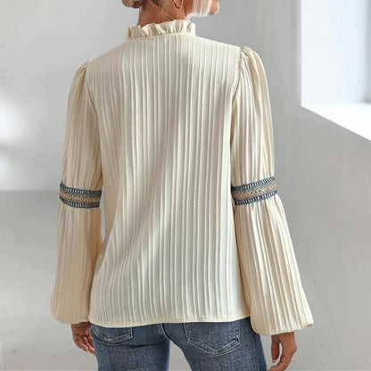 Emilia™ - Elegant och Luftig Blus