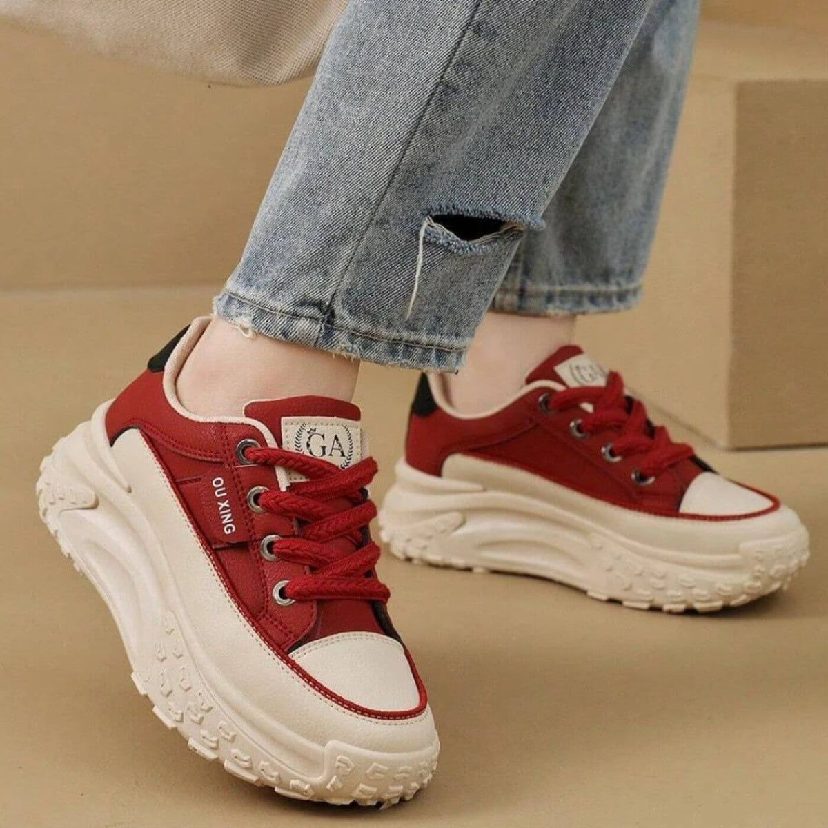 Luvora™ - Tjocksulade Ortopediska Sneakers