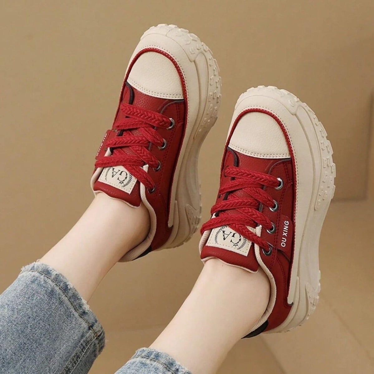 Luvora™ - Tjocksulade Ortopediska Sneakers