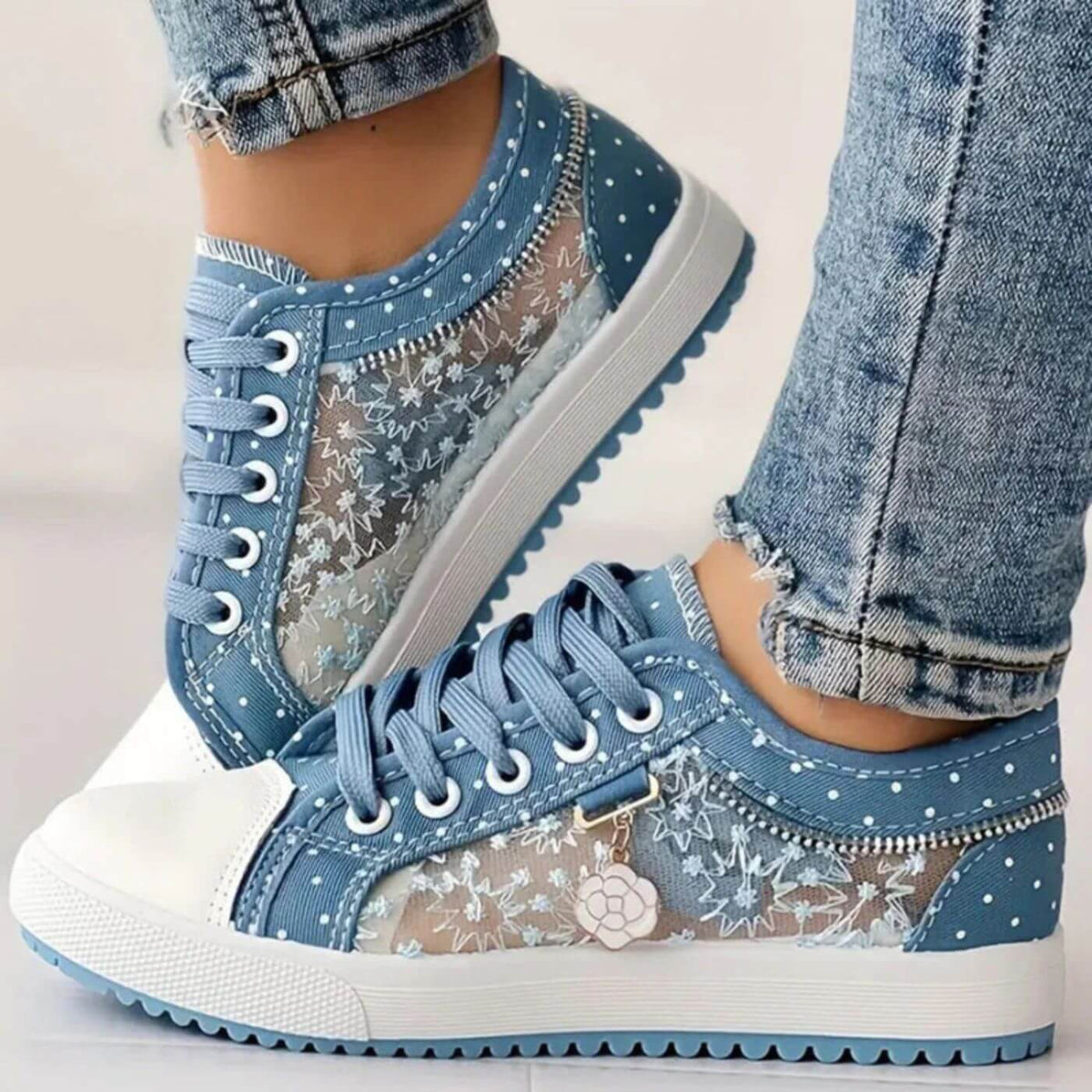 Mona – Ortopediska Smärtlindrande Sneakers